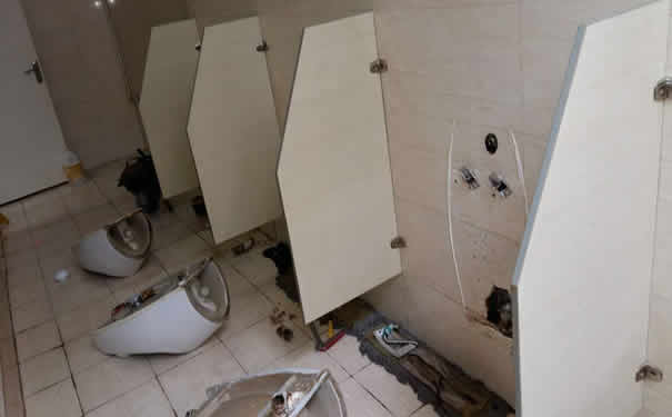 白茅湖农场通下水